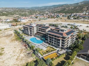 thumbnail: Exterior