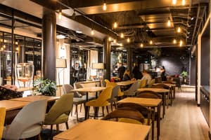 thumbnail: Restaurant