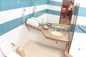 thumbnail: Bathroom