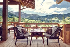 thumbnail: Restaurant