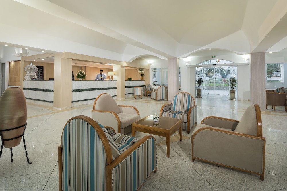 Concierge desk