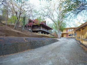 thumbnail: General view