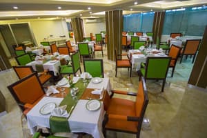 thumbnail: Restaurant