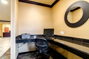 thumbnail: Business center