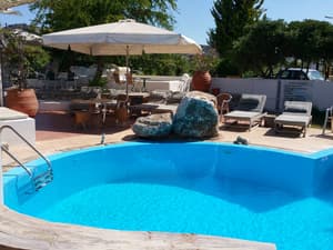 thumbnail: Pool