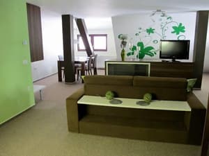 thumbnail: Living room