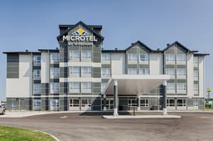 thumbnail: Exterior