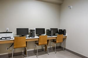 thumbnail: Business center