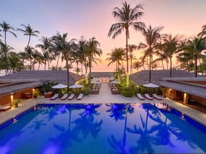 thumbnail: Pool