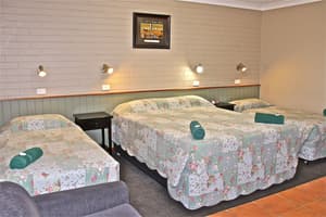 thumbnail: Interior