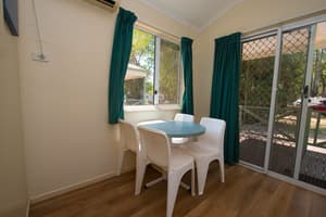 thumbnail: In-room dining
