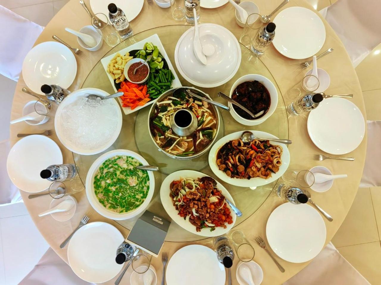 Restaurant-cafeteria