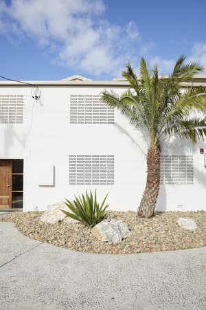 thumbnail: Exterior