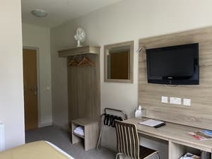 thumbnail: Room