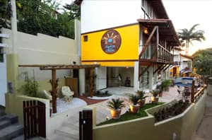 thumbnail: Property entrance