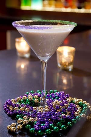 thumbnail: Nightclub