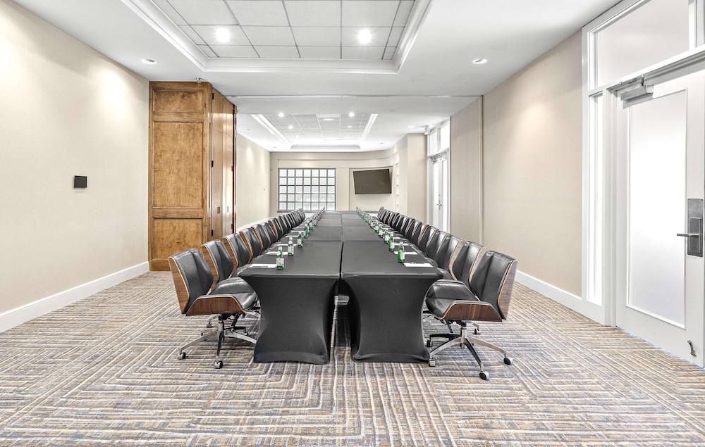 Meeting facility