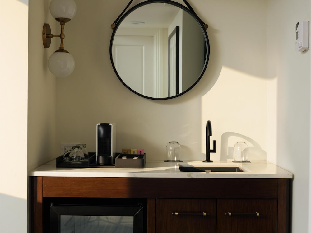 Minibar