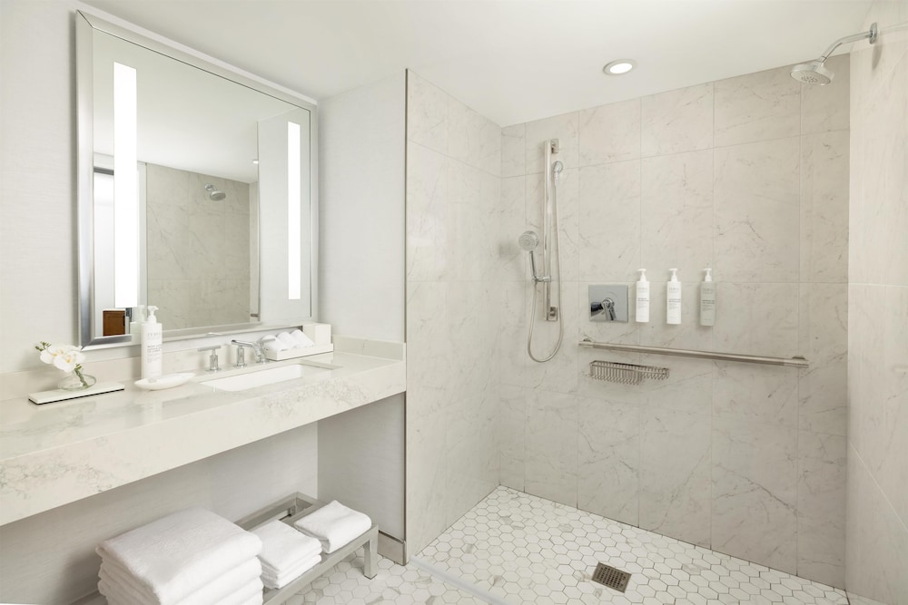 Bathroom shower