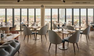 thumbnail: Restaurant