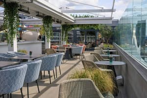 thumbnail: Restaurant