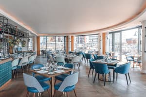 thumbnail: Restaurant