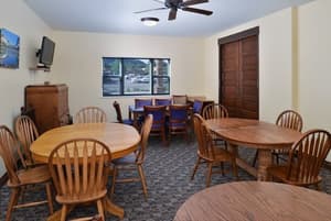 thumbnail: BBQ/picnic area