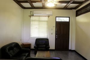 thumbnail: Lobby sitting area