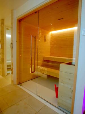 thumbnail: Sauna