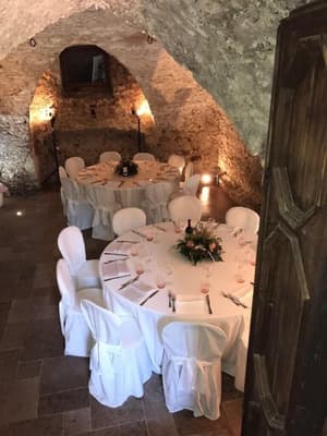 thumbnail: Banquet hall