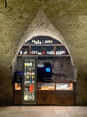 thumbnail: Interior detail