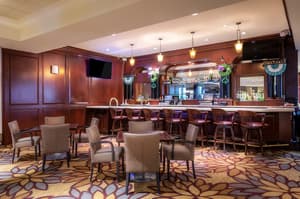 thumbnail: Bar (on property)