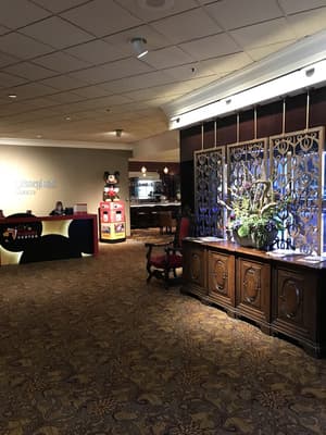 thumbnail: Concierge desk