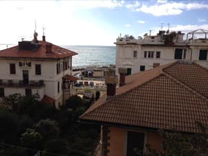 thumbnail: General view