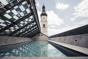 thumbnail: Outdoor pool