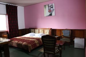 thumbnail: Room
