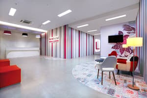 thumbnail: Interior entrance