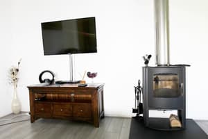 thumbnail: Lobby sitting area
