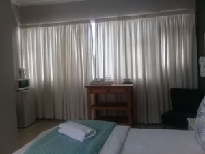 thumbnail: In-room dining