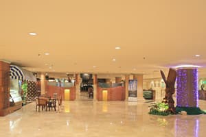 thumbnail: Lobby