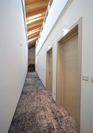 thumbnail: Interior