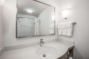 thumbnail: Bathroom shower