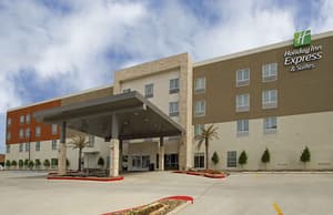 Holiday Inn Express & Suites Lake Charles South