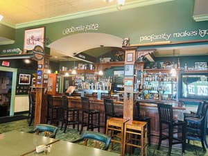 thumbnail: Bar (on property)
