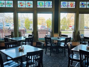 thumbnail: Restaurant