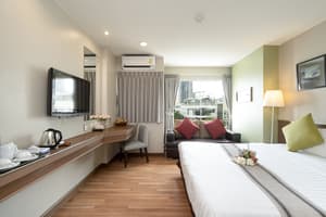 thumbnail: Room