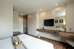thumbnail: Room