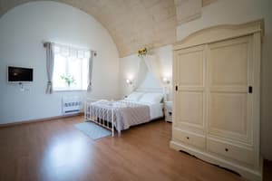 thumbnail: General view