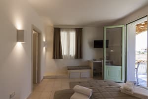 thumbnail: Living area