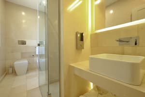 thumbnail: Bathroom